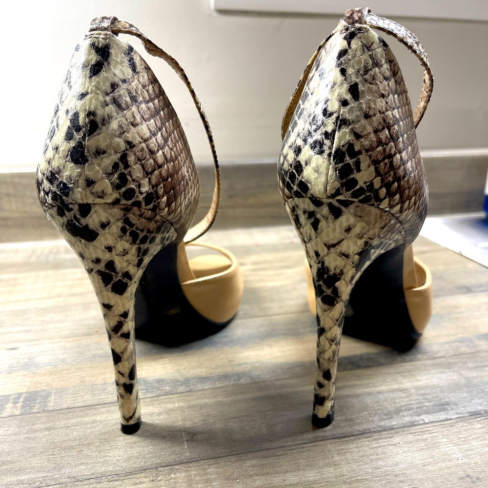 Beautiful BCBG Heels